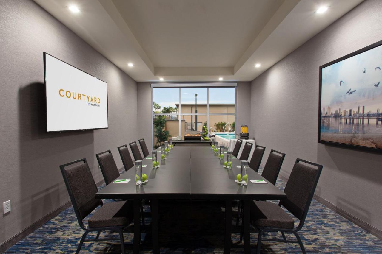 Courtyard By Marriott San Diego El Cajon Hotel Ngoại thất bức ảnh